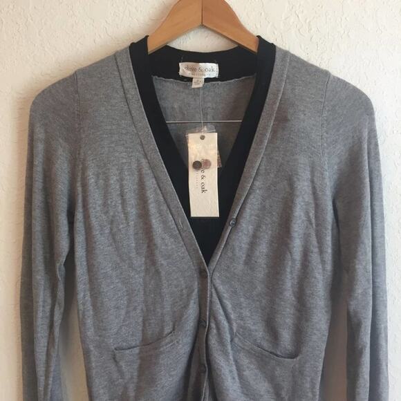 Olive & Oak Outfitters M cardigan sweater grey NWT coastal grandma business - Picture 2 of 6